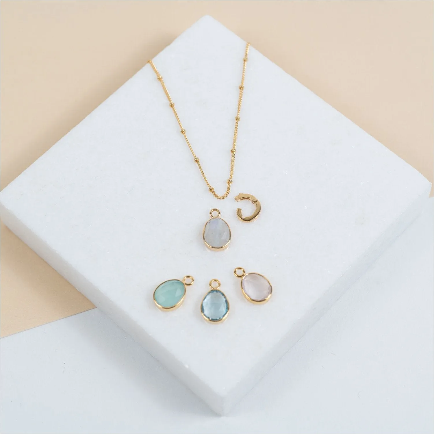 Manhattan Gold Vermeil Pendant Loop
